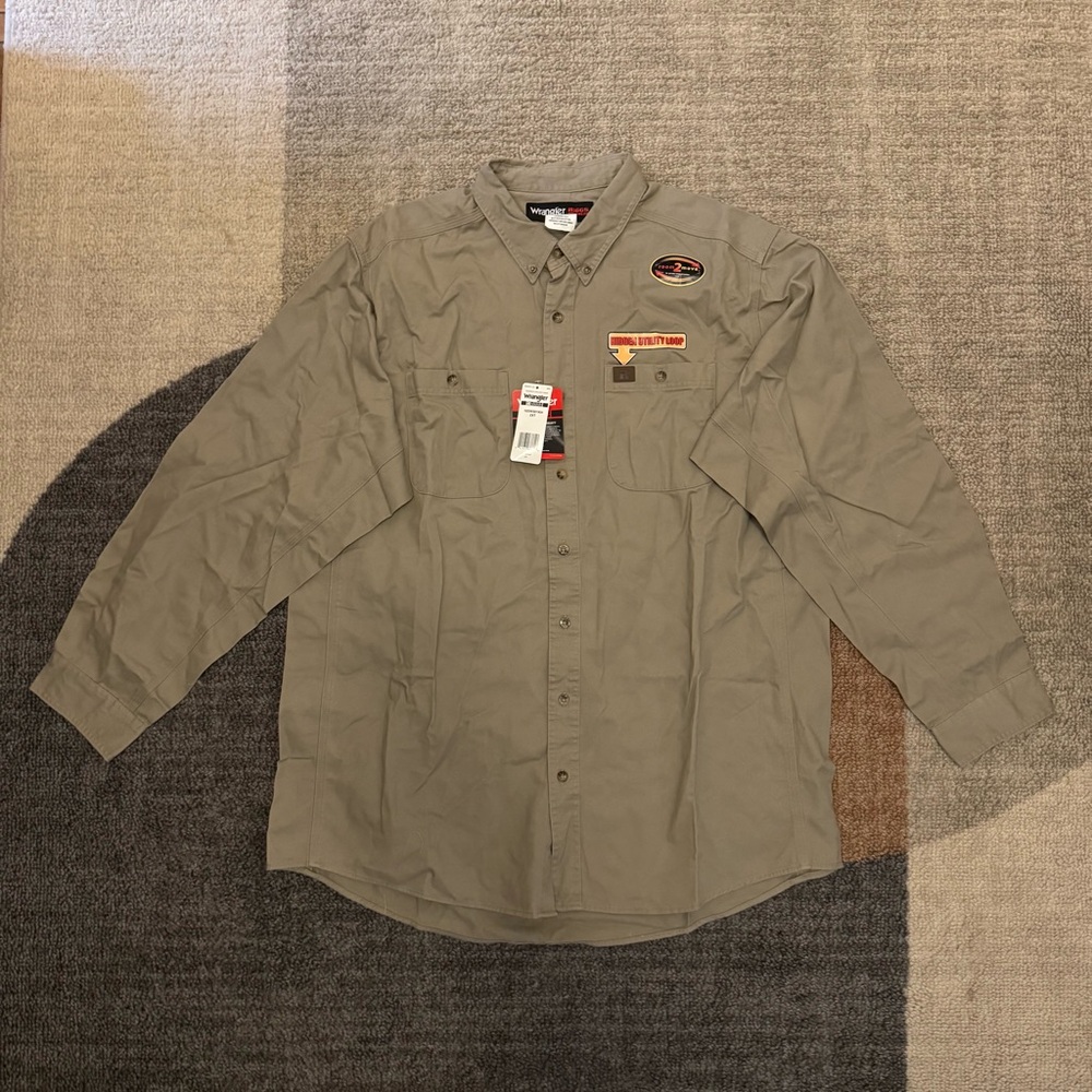 Wrangler Riggs Workwear Men's Casual Button Down Shirt Tan Khaki 2XL Tall